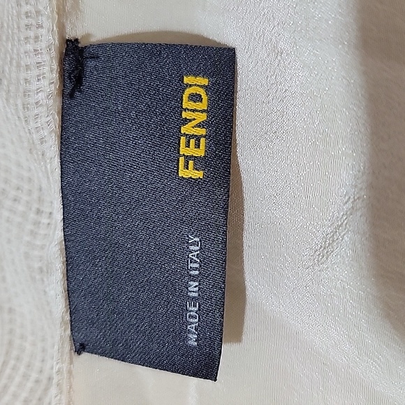 Fendi Cream waffle knit silk top with side ruffle 40 brand runs small - Picture 7 of 16